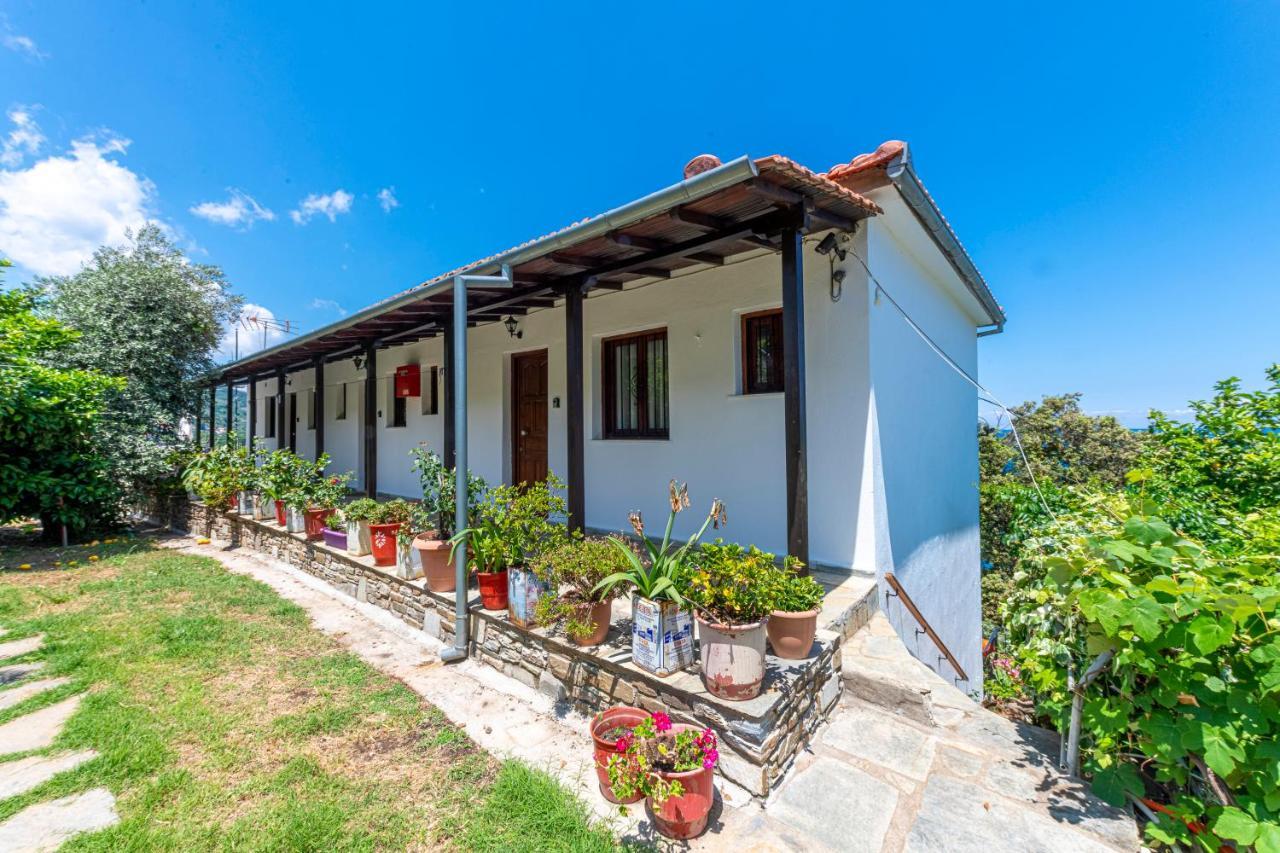 Katerina Fotopoulos Rooms & Apartments Agios Ioannis (Thessaly) Exterior foto